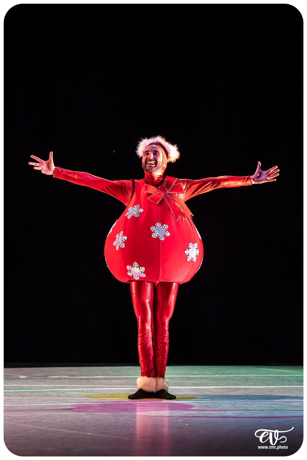 A4 (COMME LA FEUILLE) CIE CHICOS MAMBO